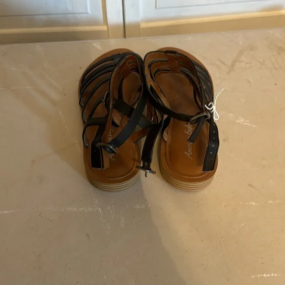 Women’s American Eagle Sandals size 8 1/2 Brown and Black - Picture 3 of 7